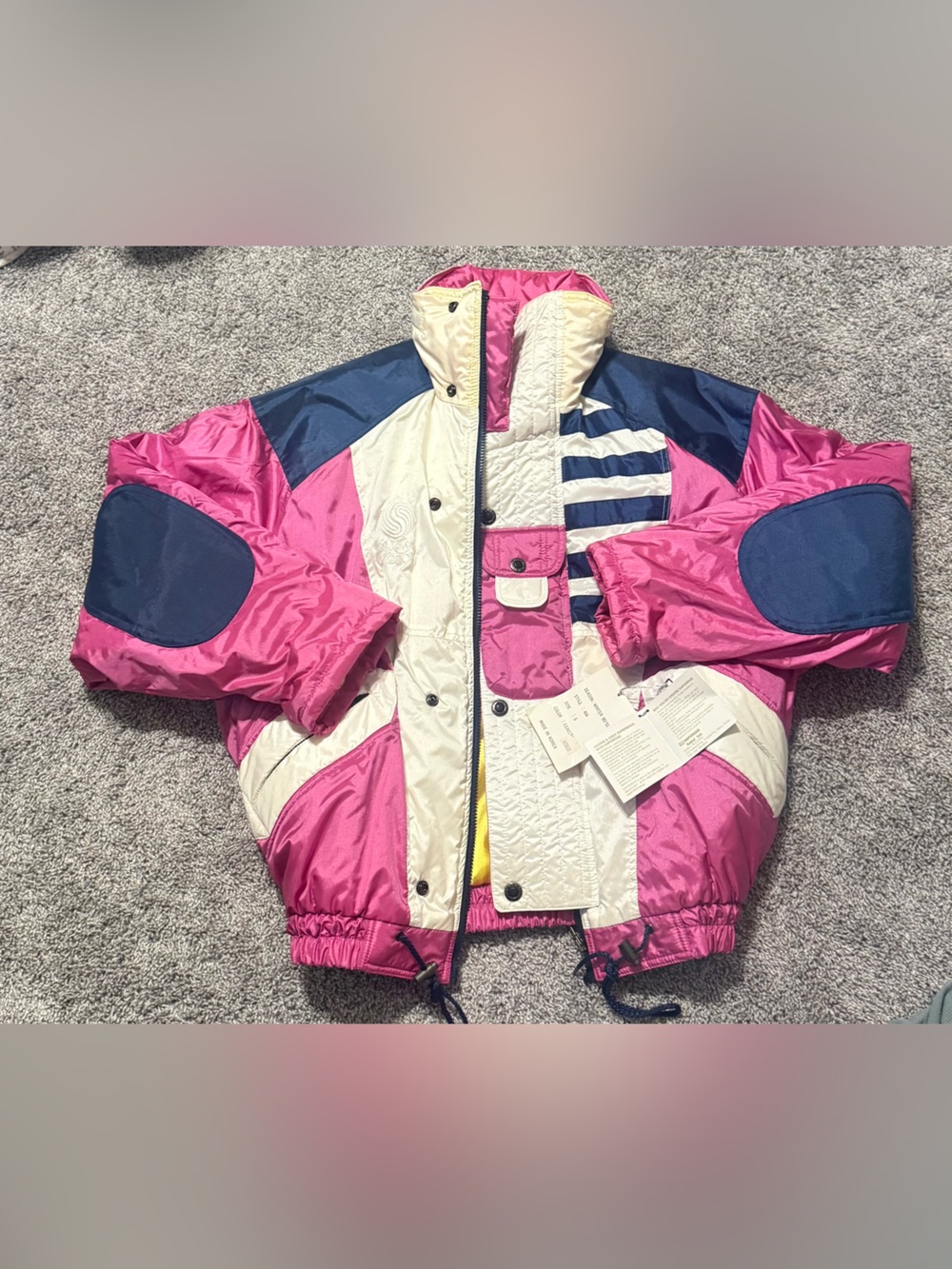 Women’s Vintage Snow Motion Ski Jacket